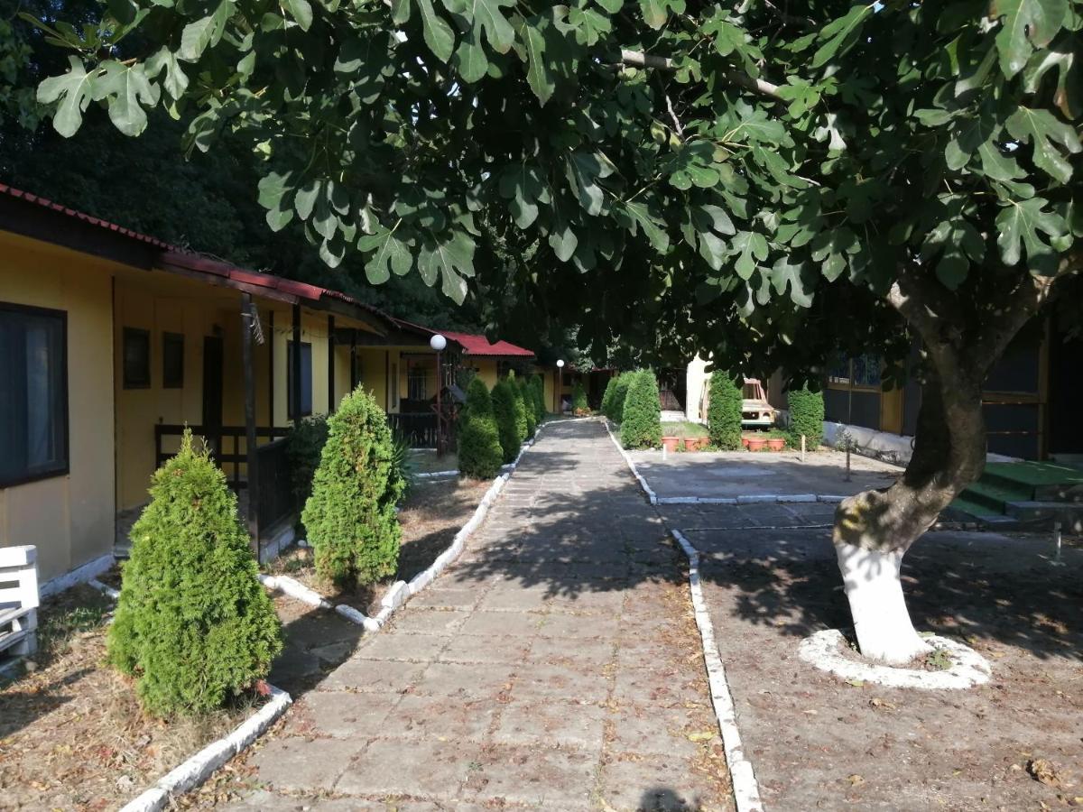 Морска База Венера Hotel Tsarevo Buitenkant foto