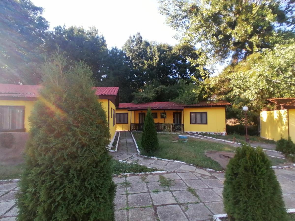 Морска База Венера Hotel Tsarevo Buitenkant foto